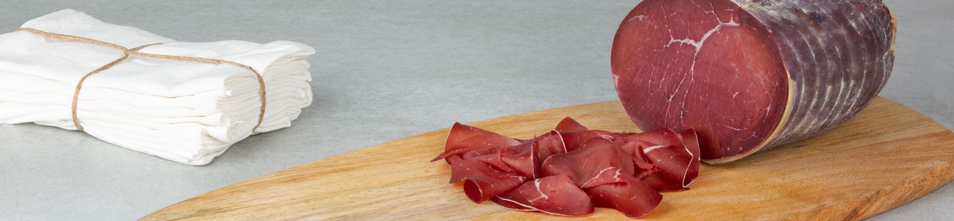 Salumificio di FRANCIACORTA - impossibile resistere - BRESAOLA VALTELLINA 1/2 SOTTOVUOTO