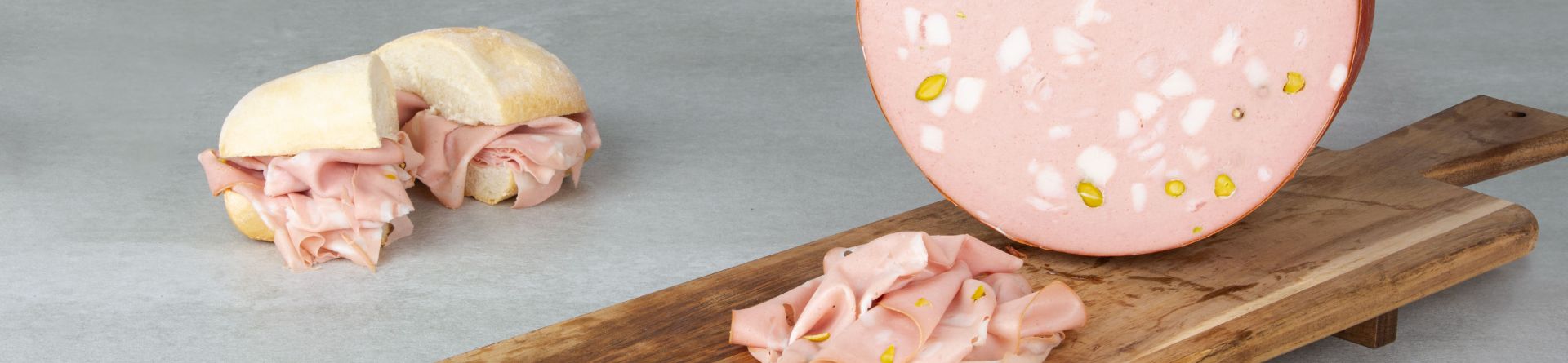 Salumificio di FRANCIACORTA - impossibile resistere - MORTADELLA 1/2 SOTTOVUOTO